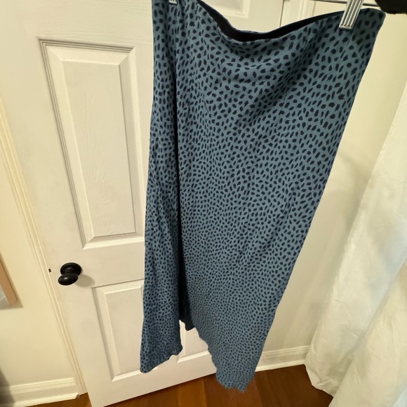 Ann Taylor Teal Patterned A-Line Skirt - Picture 6 of 6
